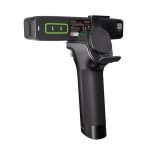 Escáner 3D Creality Otter Lite inalámbrico digitalizando motor de auto sin spray matificante